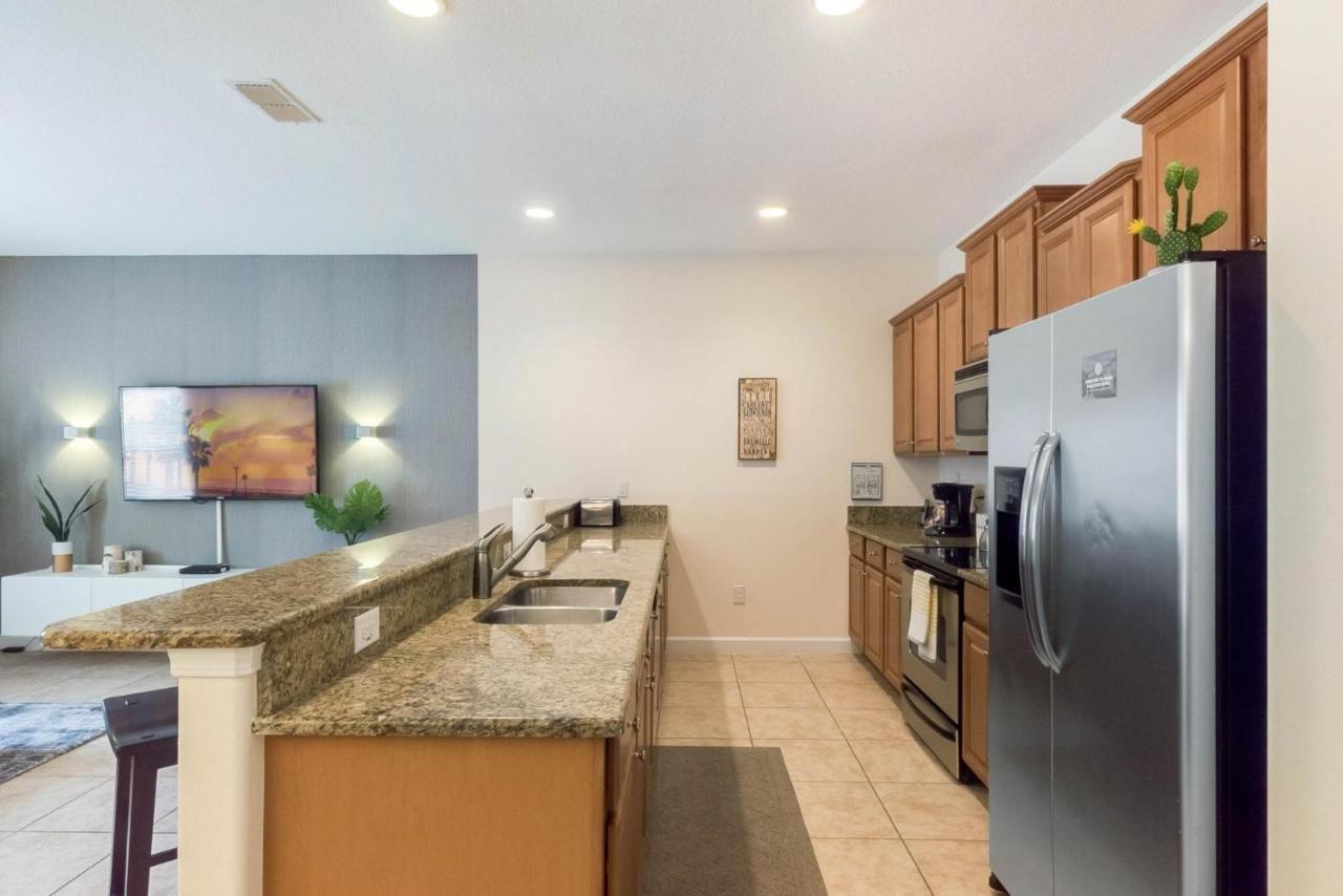 Townhome W Pool Near Disney & Orlando Attractions Kissimmee Luaran gambar